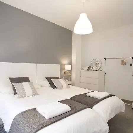 Granada Home Centro Room photo
